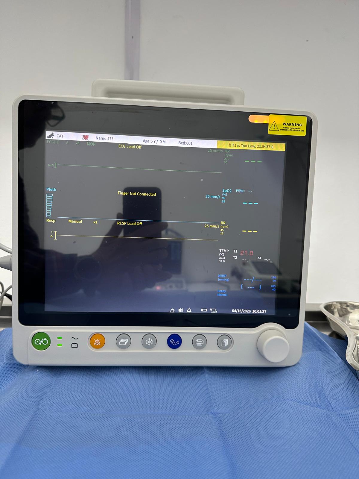 Monitor EKG la Năsucul Vesel